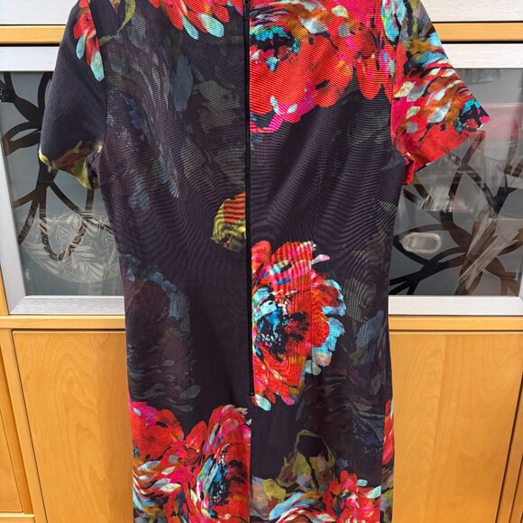 Trina Turk Natasha Floral Watercolor Sheath Dress Short Sleeve Sz 6 - Picture 3 of 6